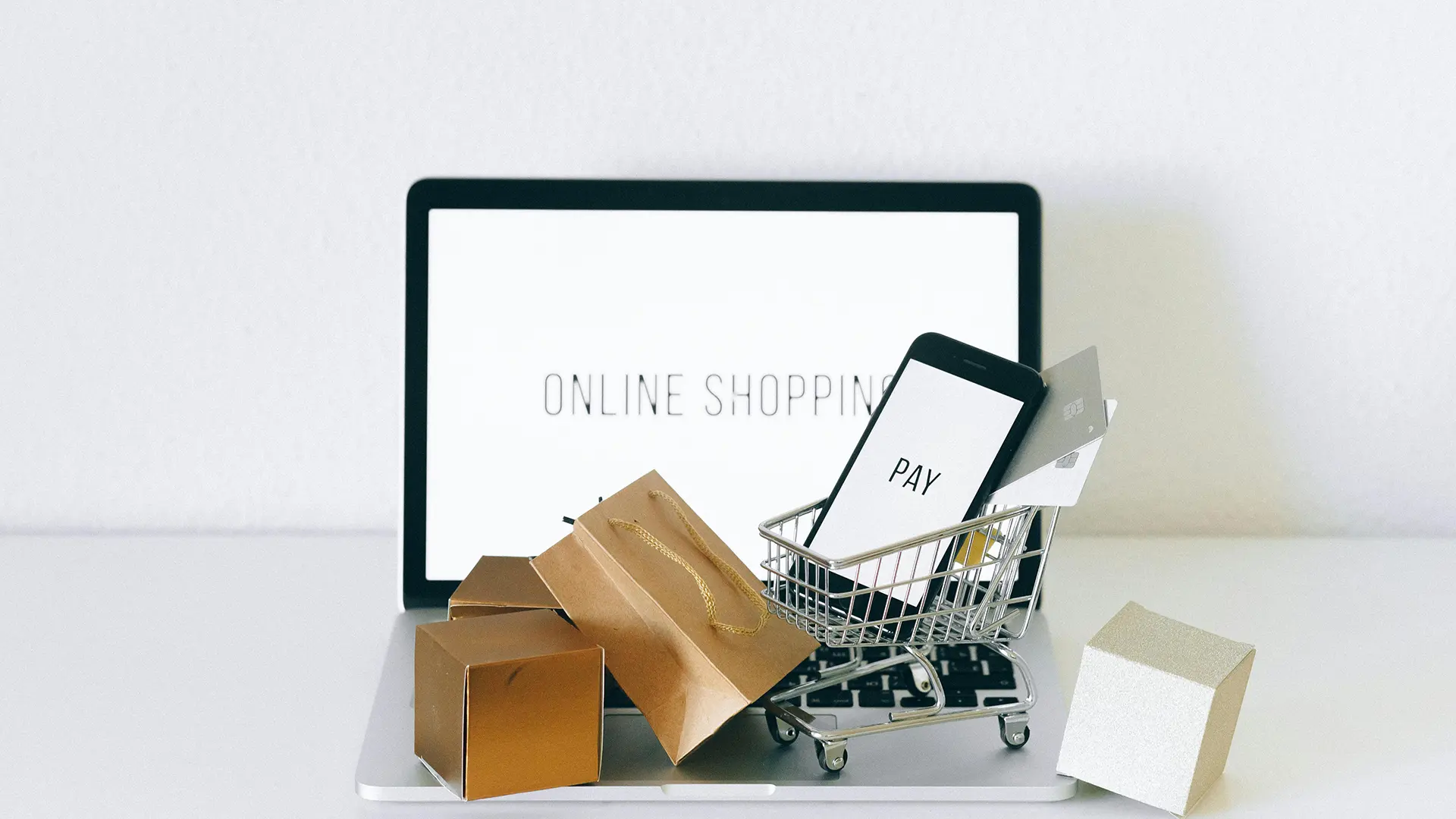 featured image for article on 2026 ecommerce trends to watch